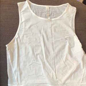 Lululemon Twist And Train Crop Tank